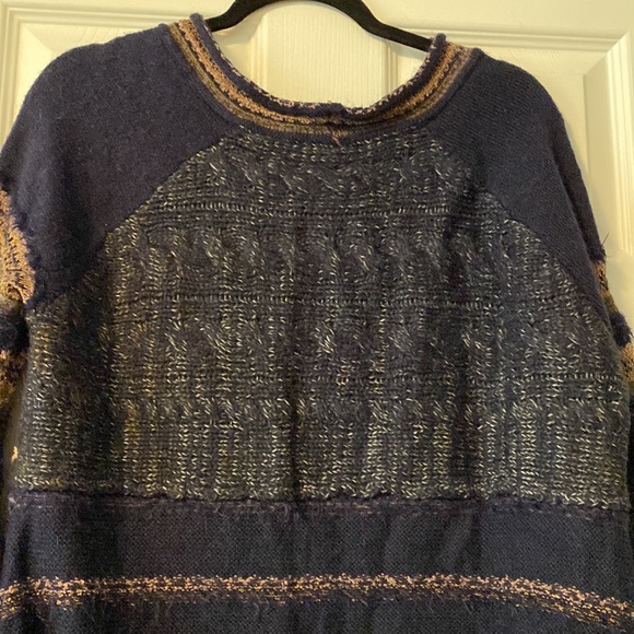 Free People Sweater - Picture 6 of 8